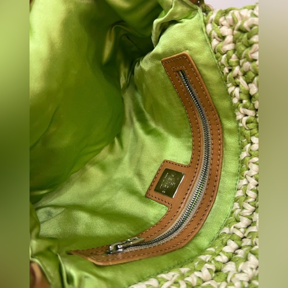Rare Fendi Green Woven Baguette - Picture 4 of 9